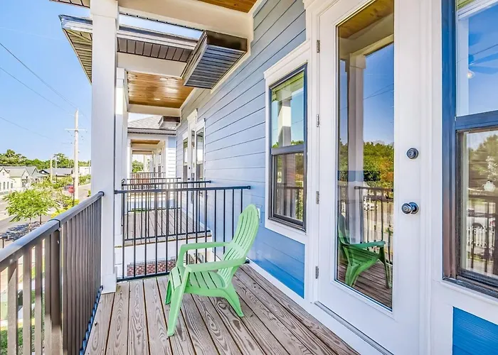 Apartment Downtown Sea Escape Ii Pensacola