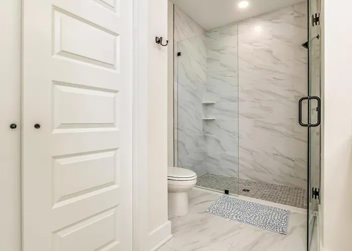 Apartment Downtown Sea Escape Ii