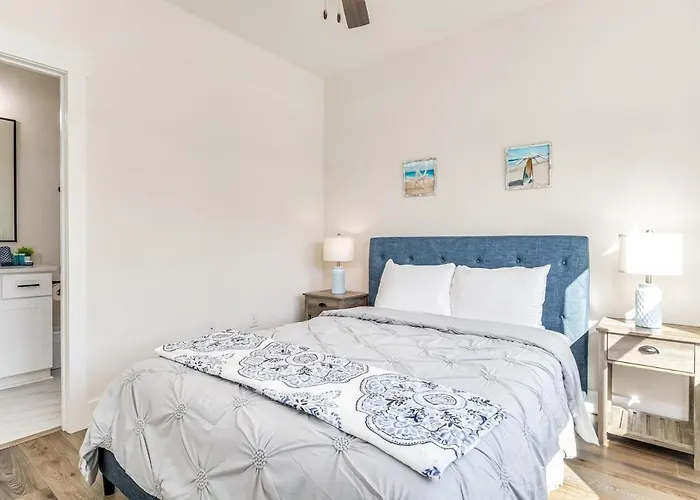 Downtown Sea Escape Ii Apartment