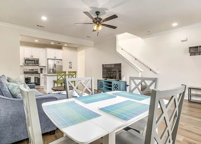 Apartment Downtown Sea Escape Ii