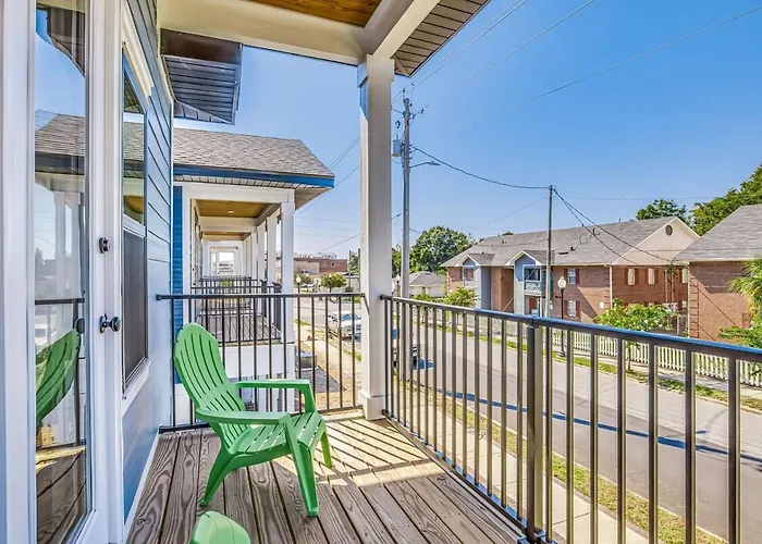 Apartment Downtown Sea Escape Ii Pensacola